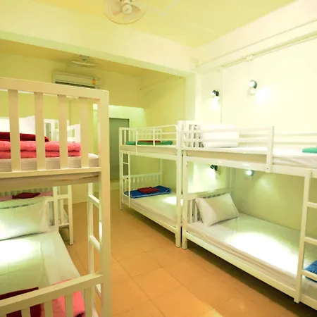 Phi Phi Bucket Hostel